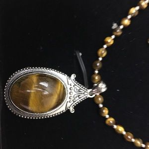 Necklace and earring set. NWT